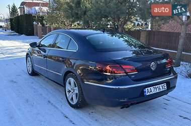 Купе Volkswagen CC / Passat CC 2012 в Чернівцях