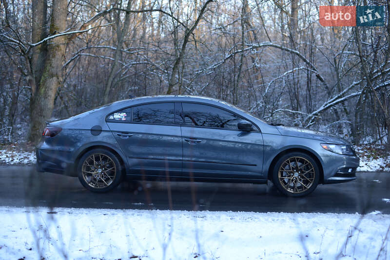 Купе Volkswagen CC / Passat CC 2012 в Белой Церкви