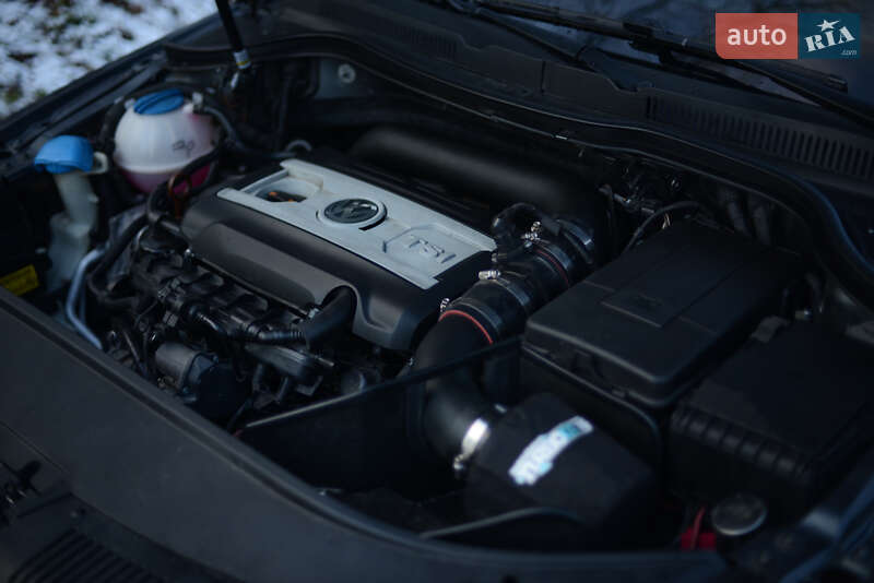 Купе Volkswagen CC / Passat CC 2012 в Белой Церкви