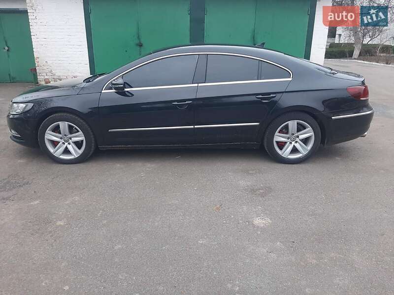 Купе Volkswagen CC / Passat CC 2013 в Гадяче