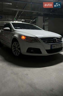 Купе Volkswagen CC / Passat CC 2010 в Чорноморську