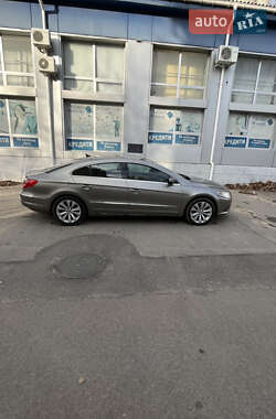 Купе Volkswagen CC / Passat CC 2011 в Херсоне