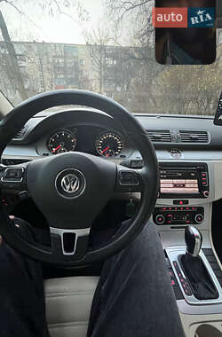 Купе Volkswagen CC / Passat CC 2011 в Херсоне