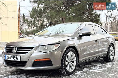 Купе Volkswagen CC / Passat CC 2011 в Днепре