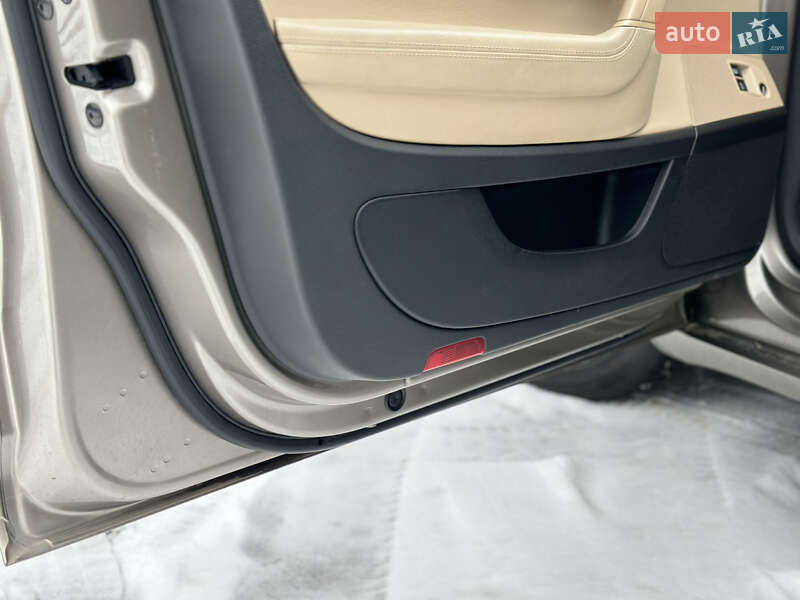 Купе Volkswagen CC / Passat CC 2012 в Львові