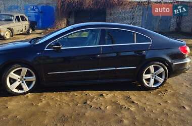 Купе Volkswagen CC / Passat CC 2011 в 