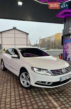 Купе Volkswagen CC / Passat CC 2013 в Ужгороді