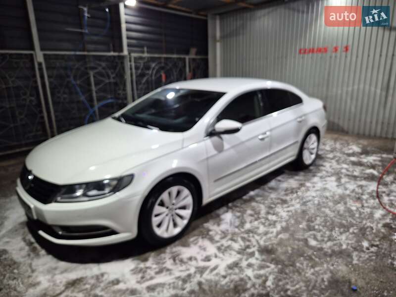 Купе Volkswagen CC / Passat CC 2013 в Кропивницком