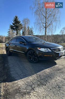 Купе Volkswagen CC / Passat CC 2010 в Умані