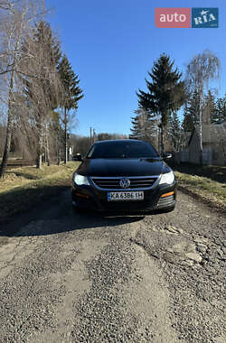 Купе Volkswagen CC / Passat CC 2010 в Умані