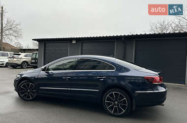 Купе Volkswagen CC / Passat CC 2013 в Киеве