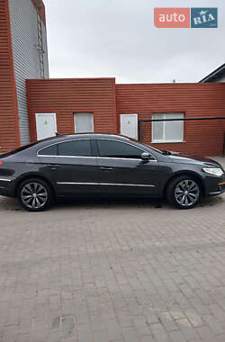 Купе Volkswagen CC / Passat CC 2009 в Сумах