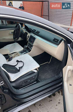 Купе Volkswagen CC / Passat CC 2009 в Сумах