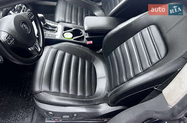 Купе Volkswagen CC / Passat CC 2012 в 