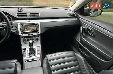 Купе Volkswagen CC / Passat CC 2013 в Києві