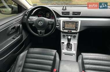 Купе Volkswagen CC / Passat CC 2013 в Києві