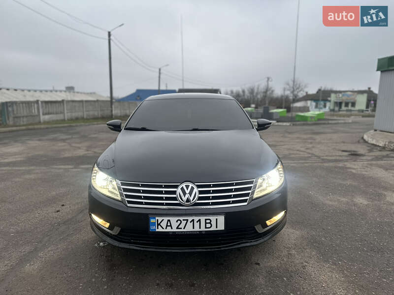 Купе Volkswagen CC / Passat CC 2012 в Кобеляках