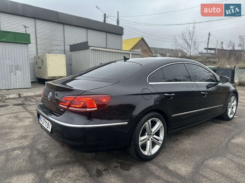 Купе Volkswagen CC / Passat CC 2012 в Кобеляках