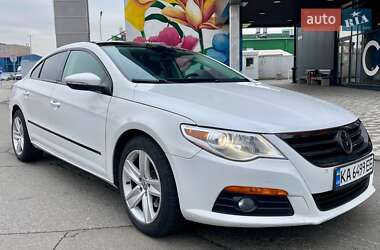 Купе Volkswagen CC / Passat CC 2011 в Києві