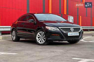 Купе Volkswagen CC / Passat CC 2010 в Киеве