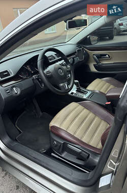 Купе Volkswagen CC / Passat CC 2011 в Днепре