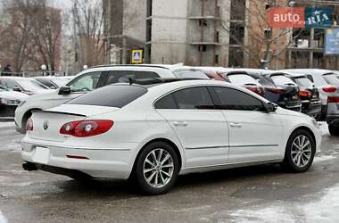 Купе Volkswagen CC / Passat CC 2010 в 