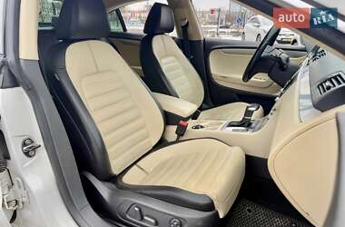 Купе Volkswagen CC / Passat CC 2010 в 