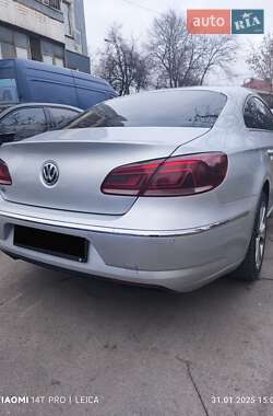 Купе Volkswagen CC / Passat CC 2013 в 
