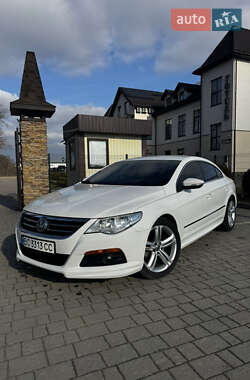 Купе Volkswagen CC / Passat CC 2011 в Стрию