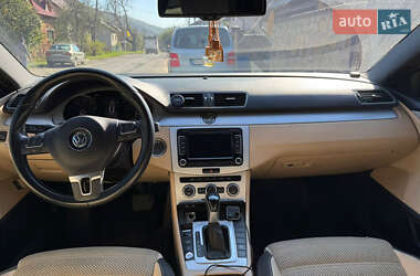 Купе Volkswagen CC / Passat CC 2012 в 