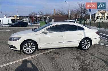 Купе Volkswagen CC / Passat CC 2012 в 
