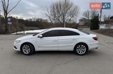 Купе Volkswagen CC / Passat CC 2011 в Киеве