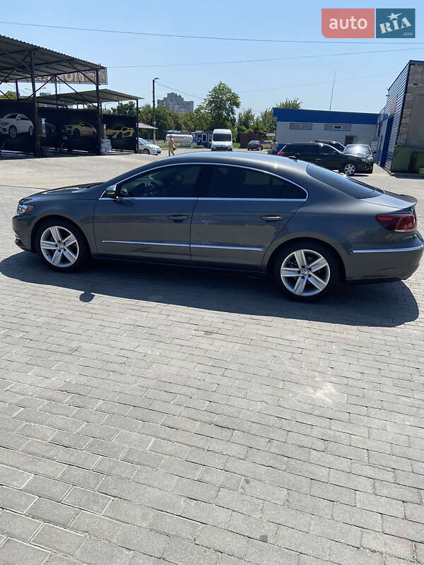 Купе Volkswagen CC / Passat CC 2016 в Запорожье