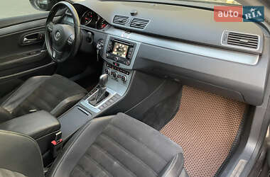 Купе Volkswagen CC / Passat CC 2013 в Киеве