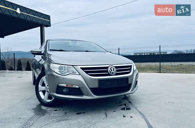 Купе Volkswagen CC / Passat CC 2010 в Львове