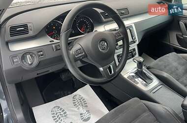 Купе Volkswagen CC / Passat CC 2010 в Луцьку