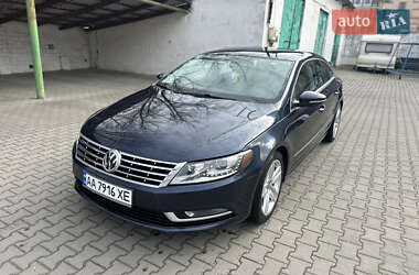 Купе Volkswagen CC / Passat CC 2012 в Чернівцях