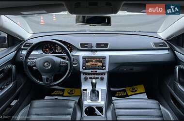 Купе Volkswagen CC / Passat CC 2013 в 