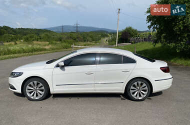 Купе Volkswagen CC / Passat CC 2013 в 