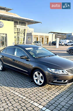 Купе Volkswagen CC / Passat CC 2012 в Мукачево