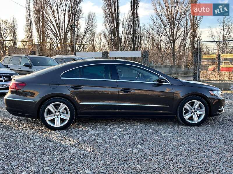 Купе Volkswagen CC / Passat CC 2015 в Одессе