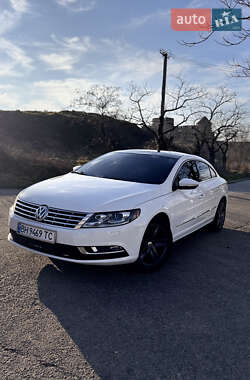Купе Volkswagen CC / Passat CC 2012 в 