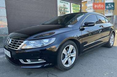 Купе Volkswagen CC / Passat CC 2015 в Киеве