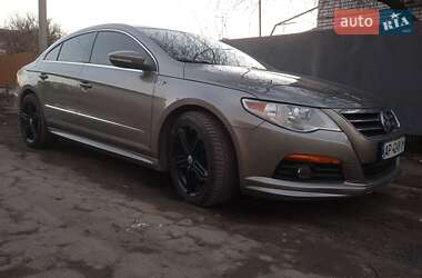 Купе Volkswagen CC / Passat CC 2011 в Запоріжжі