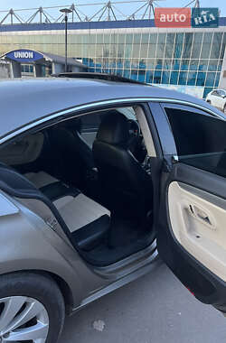 Купе Volkswagen CC / Passat CC 2010 в 