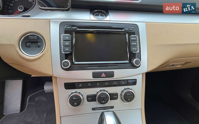 Купе Volkswagen CC / Passat CC 2013 в Стрые