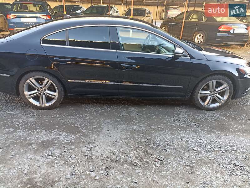 Купе Volkswagen CC / Passat CC 2012 в Сумах