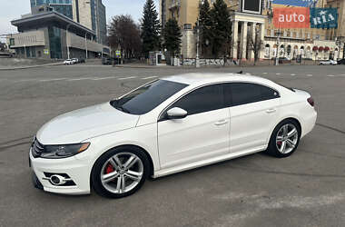 Купе Volkswagen CC / Passat CC 2013 в 