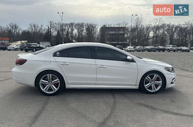 Купе Volkswagen CC / Passat CC 2013 в 