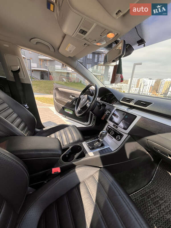 Купе Volkswagen CC / Passat CC 2011 в Львове фото 42 Купе Volkswagen CC / Passat CC 2011 в Львове